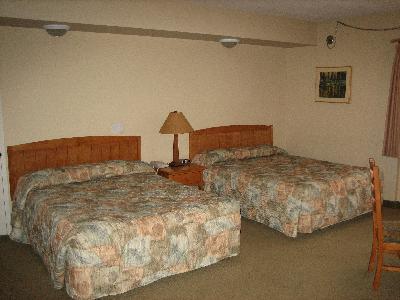 Manning Park Resort 02.[1]